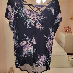 Maurices Purple and Navy Floral Short Sleeve Top